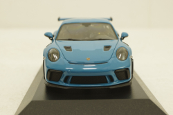Porsche 911 (991 II) GT3 RS with gold rims 2018 lightblue, 413067046, Minichamps 1:43