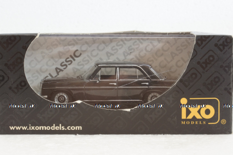 Mercedes 200/8 Strichachter, 1970 Black, CLC123, IXO 1:43