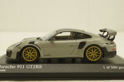 Porsche 911 (991/2) GT2 RS with gold rims 2018 lightgrey, 413 067288, Minichamps 1:43