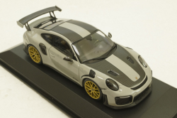 Porsche 911 (991/2) GT2 RS with gold rims 2018 lightgrey, 413 067288, Minichamps 1:43