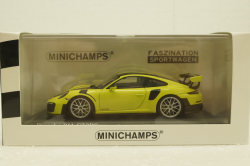 Porsche 911 (991/2) GT2 RS with silver rims 2018 lightgreen, 413067281, Minichamps 1:43