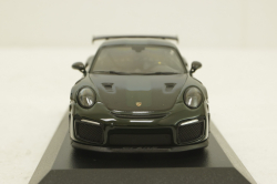 Porsche 911 (991 II) GT2-RS  with gold rims 2018 darkgreen, 413067286,  Minichamps 1:43