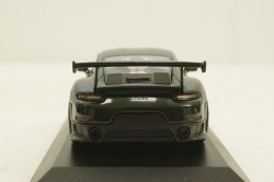 Porsche 911 (991 II) GT2-RS  with gold rims 2018 darkgreen, 413067286,  Minichamps 1:43