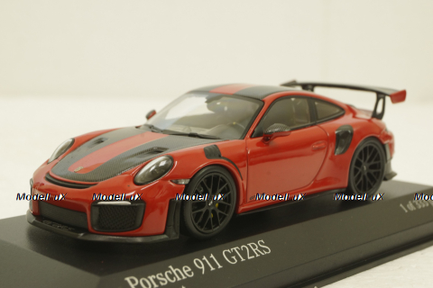 Porsche 911 (991/2) GT2 RS with black rims  2018 red,  413067292, Minichamps 1:43