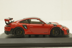 Porsche 911 (991/2) GT2 RS with black rims  2018 red,  413067292, Minichamps 1:43