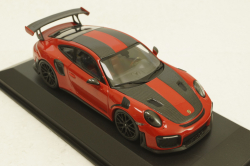 Porsche 911 (991/2) GT2 RS with black rims  2018 red,  413067292, Minichamps 1:43
