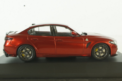 Alfa Romeo Giulia Quadrifoglio 2016 red, 4313102, Solido 1:43