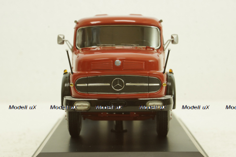 Mercedes LS 1620 red, 450359800, Schuco 1:43