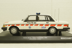 Volvo 240 GL, Politie Netherlands, 1986, 155171498, Minichamps 1:18