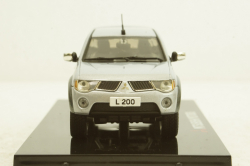 Mitsubishi L200 2007, silver, SunStar 1:43