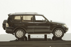 Mitsubishi Pajero 4 2006, black, SunStar 1:43