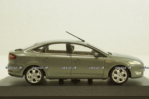 Ford Mondeo Hatchback 2007 grey, Minichamps 1:43