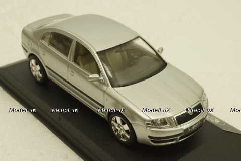 Skoda Superb B5 Silver, Kaden 1:43