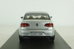 Volkswagen Passat B7 2011, Schuco 1:43