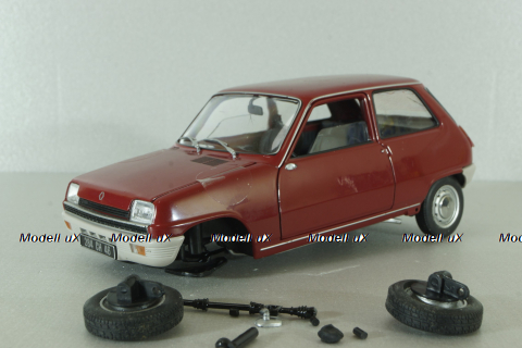 Renault 5 1972 red, 185152, Norev 1:18 уценка №2