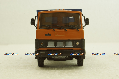 Маз-5551 самосвал 1988г оранжевый/синий, АвтоИстория 1:43