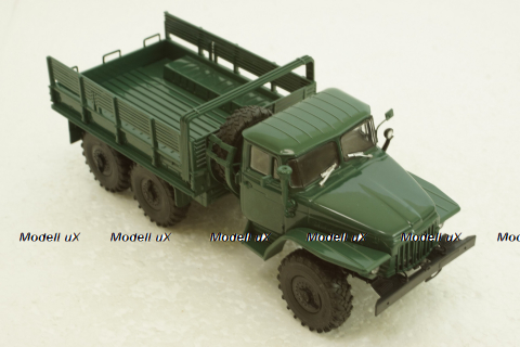 Урал-375Д борт, зелений, АвтоИстория 1:43