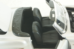 Mercedes 190SL W121 1955 Silver, 100037031, Minichamps 1:18 