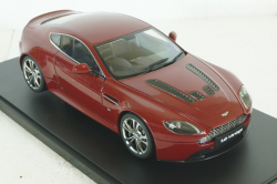 Aston Martin V12 Vantage, 2-010, red, 70208, AutoArt 1:18