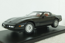 Chevrolet Corvette C4 1986 (black), 71242, AutoArt 1:18