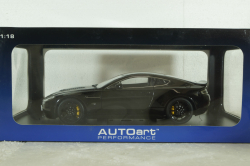 Aston Martin V12 Vantage S, 2015, black, 70252, AutoArt 1:18