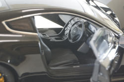 Aston Martin V12 Vantage S, 2015, black, 70252, AutoArt 1:18