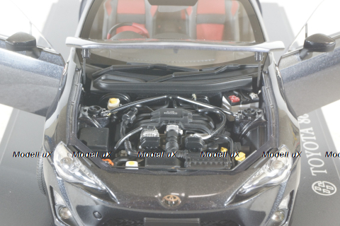 Toyota 86 "LIMITED" (Asian Version/RHD), grey metallic, 2012, 78772, AutoArt 1:18