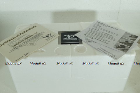 Land Rover Defender 110, red, Century Dragon 1:18