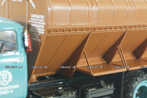 ЗСК-Ф-15 на шасси Зил-133Г1, TruckTyr 1:43