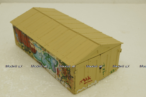 Гараж Л ДК-2В (Мариупольский), c графити TMT Models 1:43