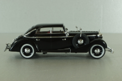 Maybach SW38 Cabriolet Spohn (Closed) 1937, black, 43703, Signature Model 1:43 Без бокса!
