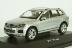 Volkswagen Touareg 2010 silver, Schuco 1:43