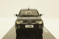 Mitsubishi L200, blue, SunStar 1:43