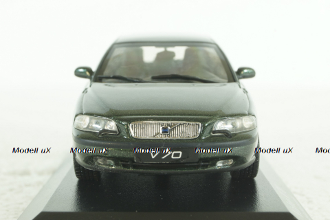 Volvo V70, 200, olive metallic, 430171212, Minichamps 1:43
