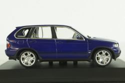 BMW X5 4.8I  E53 1999, purple metallic, 431028475, Minichamps 1:43 