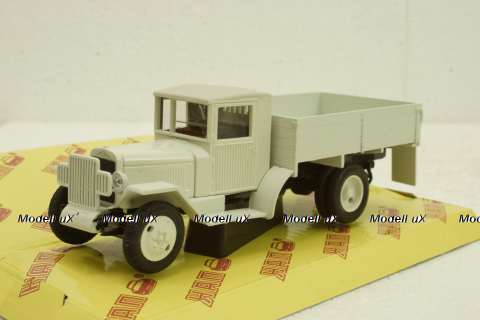 Зис-42М(5В) белый, Н600, Наш Автопром 1:43