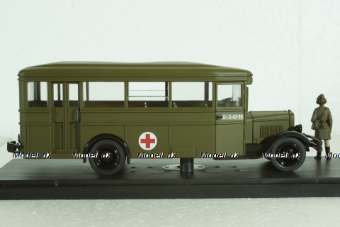 Зис-8 медицинский, с фигуркой санитарки, Miniclassic 1:43