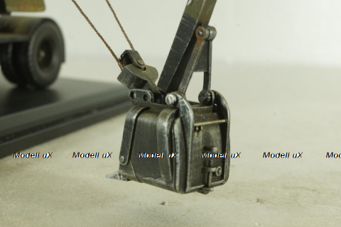 Экскаватор-255 (со следами эксплуатации), 0065MP, Model Pro 1:43