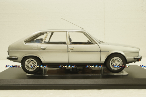 Renault 30 TX 1979, silver, 185272, Norev 1:18
