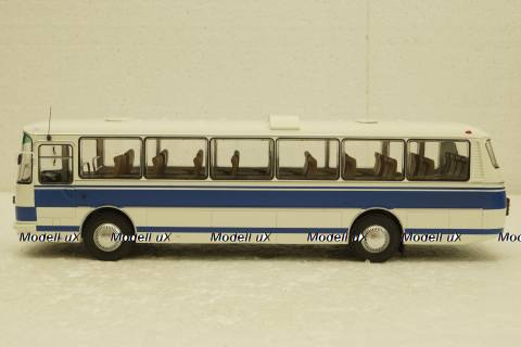 ЛАЗ-699Р (1981), бело/голубой, DEMPRICE 1:43 