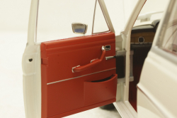 Mercedes 250 SE Limousine W108 (1965-1967) white, 183763, Norev 1:18