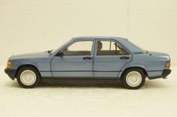 Mercedes 190E W201 (Baby-Benz) diamant blue, B66040661,Norev 1:18