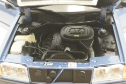 Mercedes 190E W201 (Baby-Benz) diamant blue, B66040661,Norev 1:18