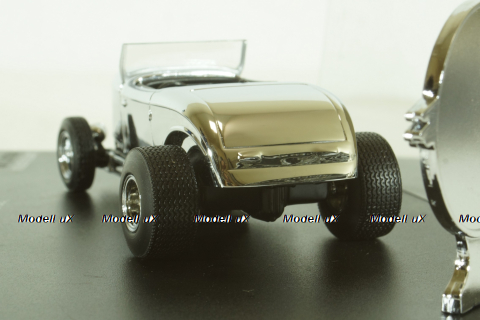 Ford Hot Rod 2000, 2253, Universal Hobby 1:43