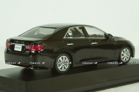 Toyota Mark X 250G F Package, Early Version, 03637BK2, Kyosho 1:43