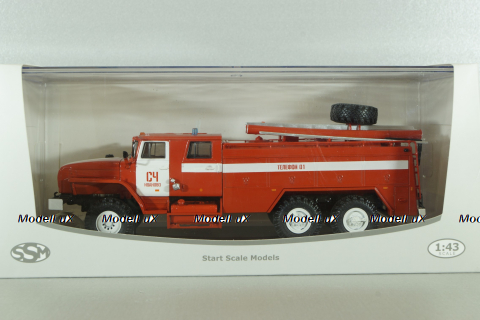 АЦ-7,5-40 пожарная автоцистерна на шасси Урал-4320 с бел. полосами, SSM1229, SSM 1:43