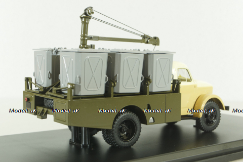 КММ-2 контейнерный мусоровоз на шасси ГАЗ-51Д 1958, желт/корич/хаки SSM1583, SSM 1:43