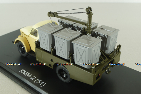 КММ-2 контейнерный мусоровоз на шасси ГАЗ-51Д 1958, желт/корич/хаки SSM1583, SSM 1:43