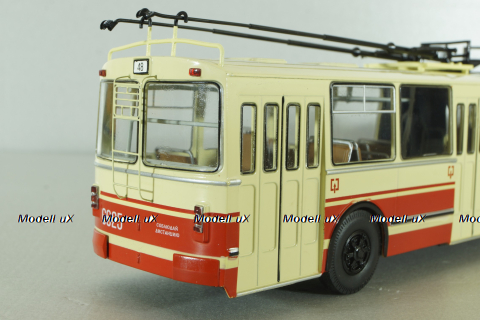 ЗИУ-10 троллейбус сочленённый 1978, бел/красн, SSM4052, SSM 1:43