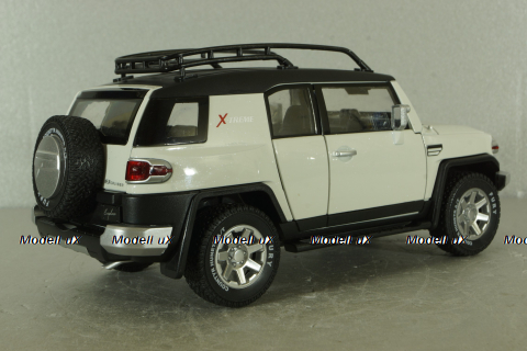 Toyota FJ Cruiser 2008, white, C4172, CHE ZHI 1:24